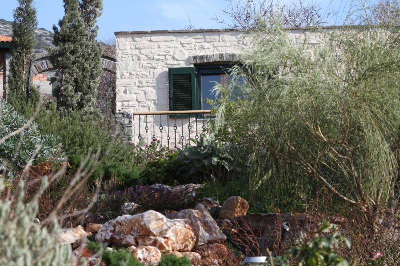 To The Garden ξενώνας Αγκαιριά Εξωτερικό φωτογραφία