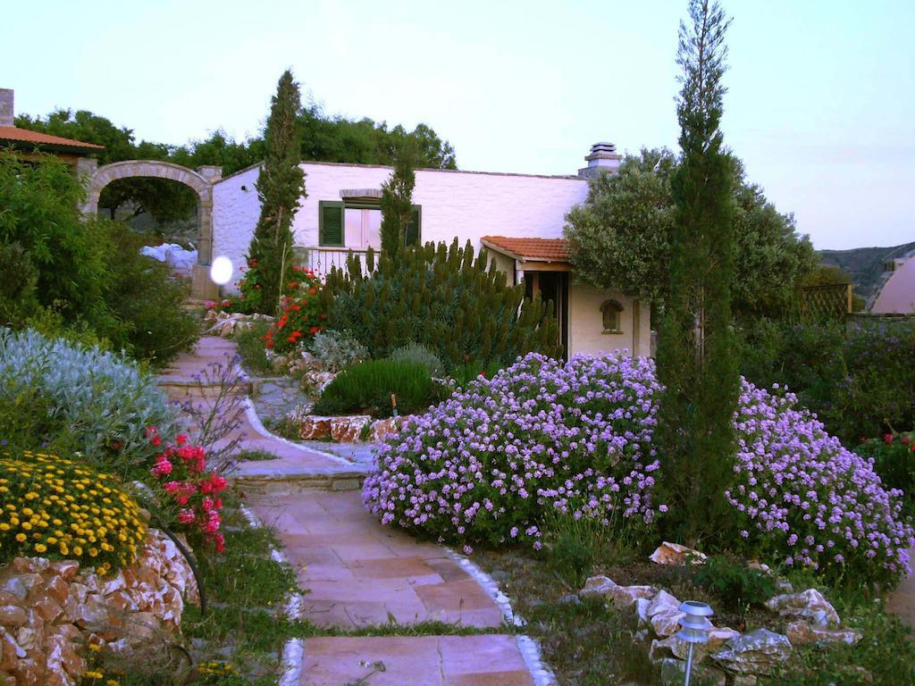 To The Garden ξενώνας Αγκαιριά Δωμάτιο φωτογραφία