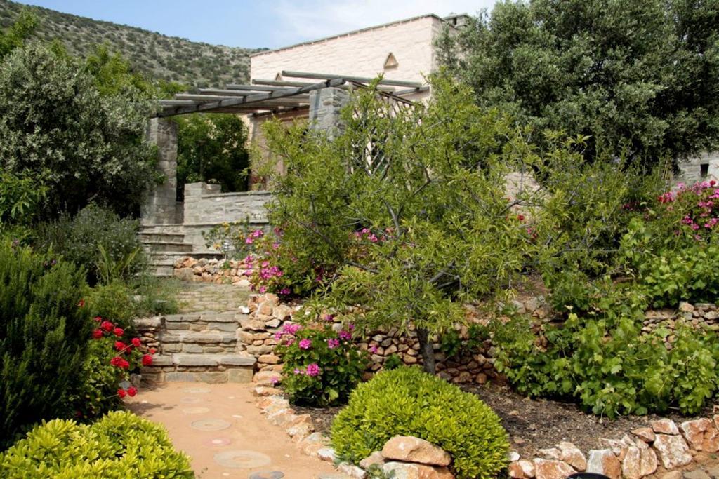 To The Garden ξενώνας Αγκαιριά Εξωτερικό φωτογραφία